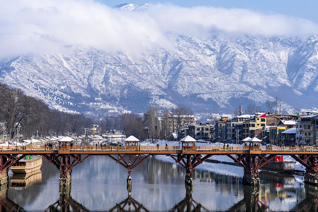 Kashmir – For its captivating natural beauty
