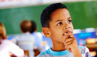 Terlalu Banyak Memuji Bisa Bikin Anak Jadi Narsis Terlalu Banyak Memuji Bisa Bikin Anak Jadi Narsis