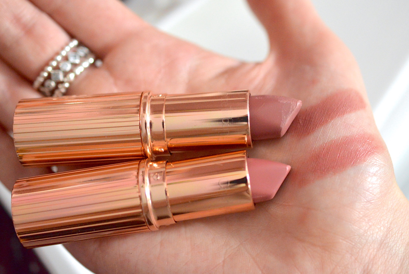 Very Victoria vs Pillowtalk