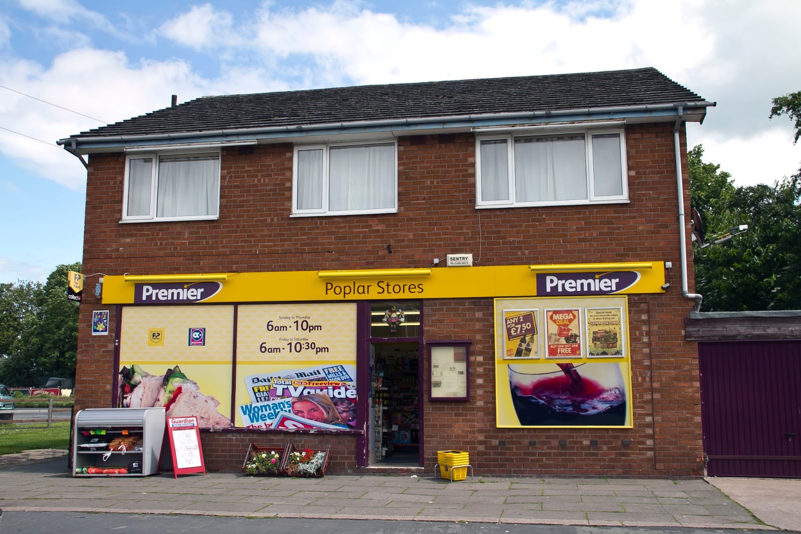 THE MIDDLEWICH DIRECTORY POPLAR STORES (McCOLLS)