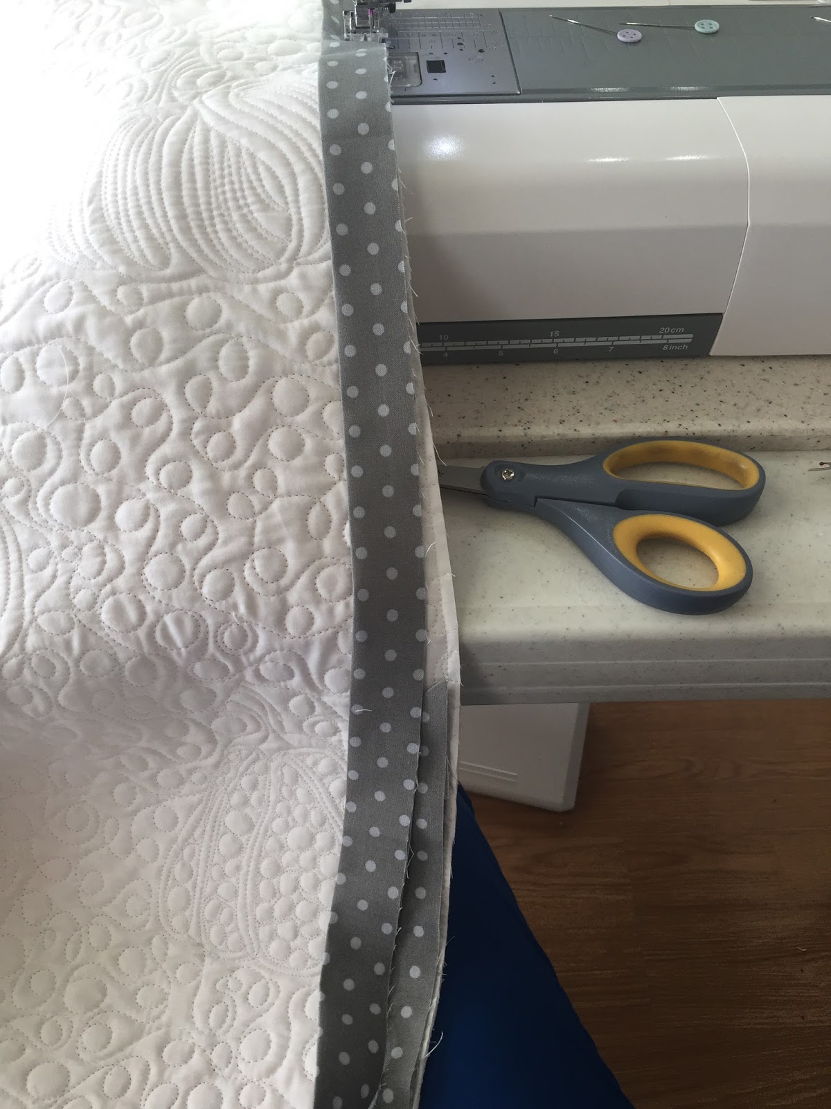 Tuesday Tip Invisible Join Binding with Mitered Corners Start to