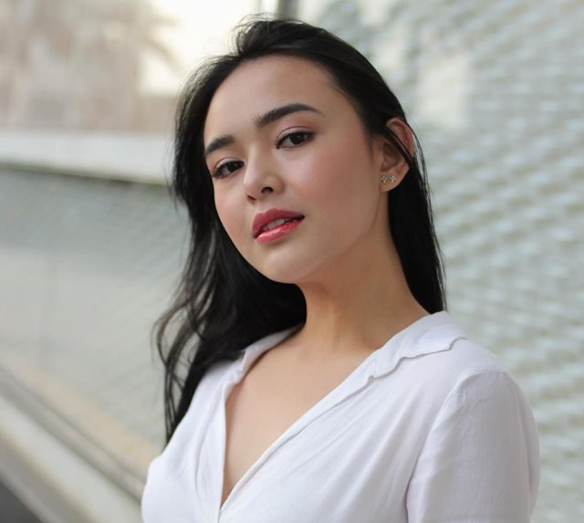 Fakta, Foto dan Profil Amanda Manopo Yang Lagi Hits - AlhidaMart