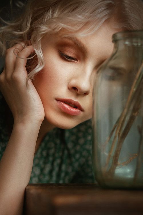 A bela modelo Alisa (Alice) Tarasenko na fotografia fashion de Nastasya Parshina Nastasya Parshina 500px arte fotografia mulheres modelos fashion russas beleza loira Alisa (Alice) Tarasenko