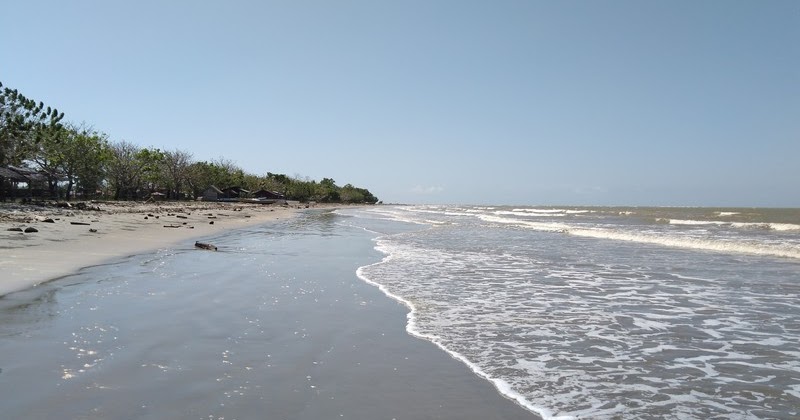 Wisata Pantai Batu Gong Kendari Yang Tidak Terlalu Jauh Dari Pusat Kota