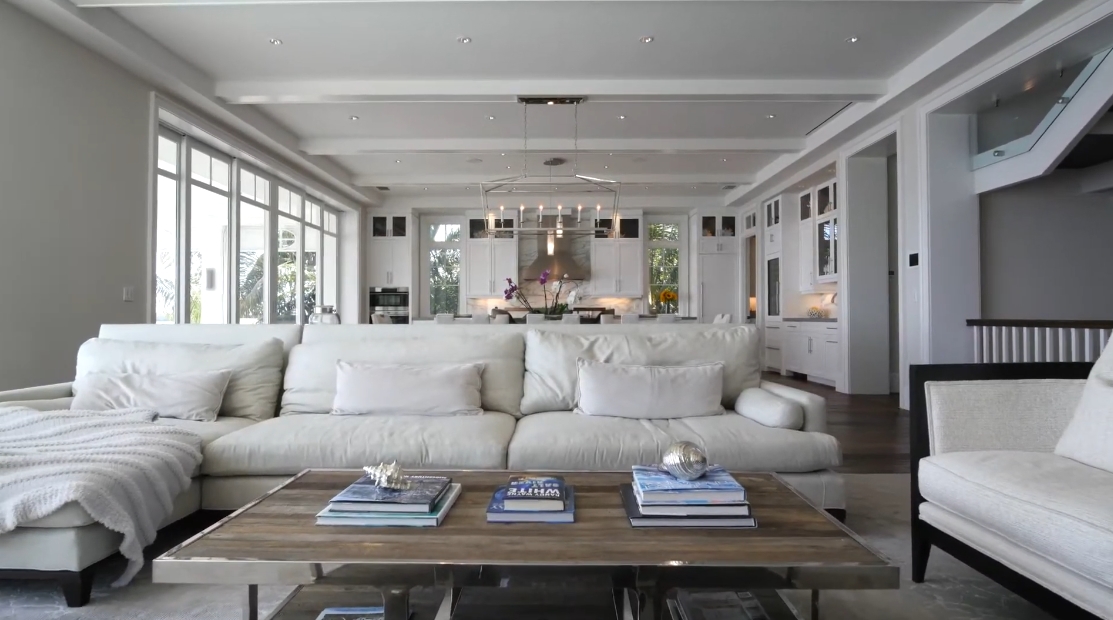 Interior Design vs. Tour Captiva Island, FL Luxury Waterfront Home