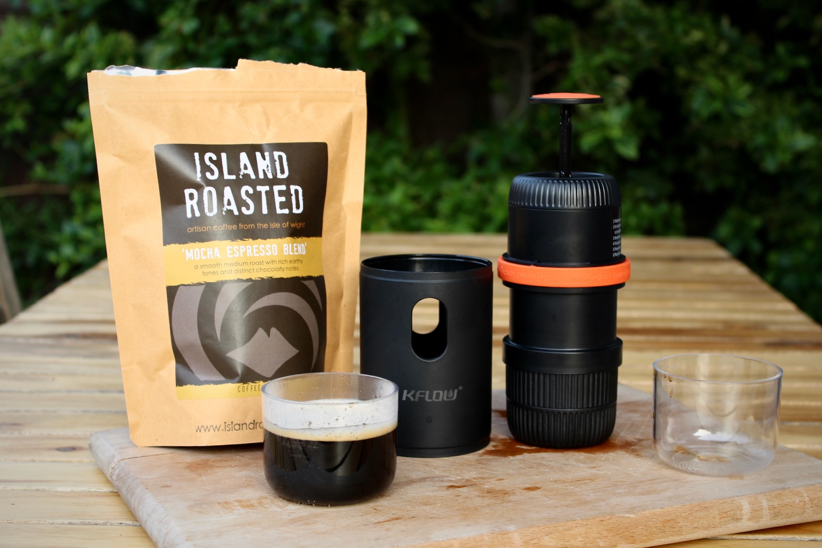 Review KFLOW Portable Travel Coffee Maker