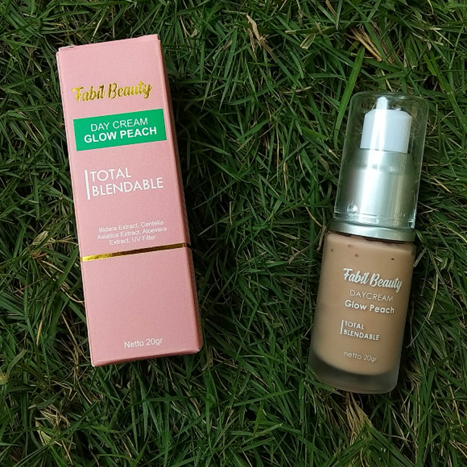 Lavina Beauty Blog Review Fabil Beauty Day Cream Glow Peach Liquified Longwear Lipstick Jasmin 04