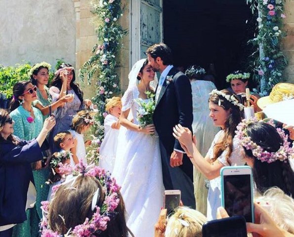 Beatrice Borromeo wore Luisa Beccaria Dress from Spring-Summer 2017. Lucilla Bonaccorsi and Filippo Richeri Vivaldi Pasqua wedding