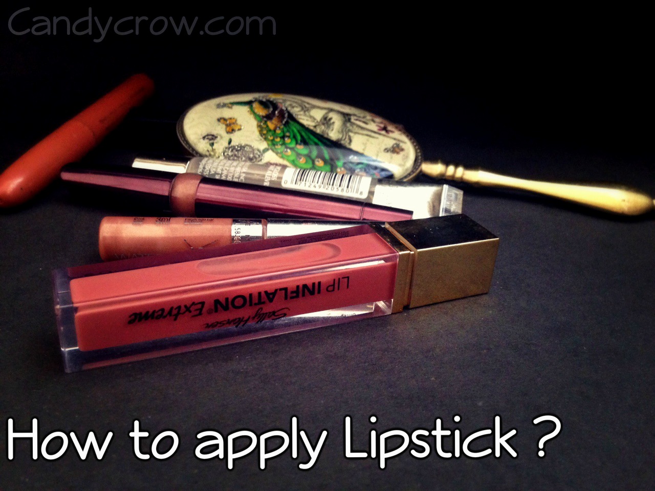 How to apply Lipstick (with photos)?