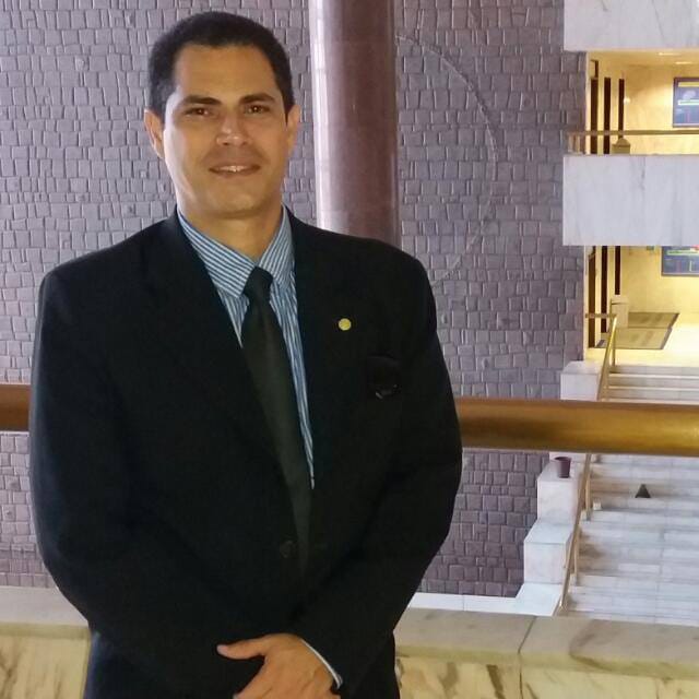 Presidente da União dos Militares do Brasil ( UMB )
