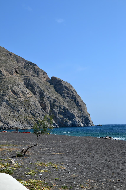 Perissa beach