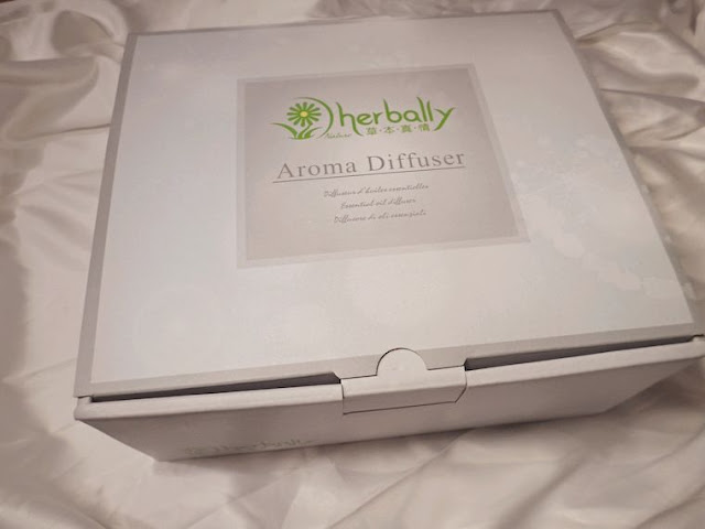 香氛 ░ 北歐風格的設計,質感品味的居家生活herbally 草本真情【花容】精油原木擴香儀