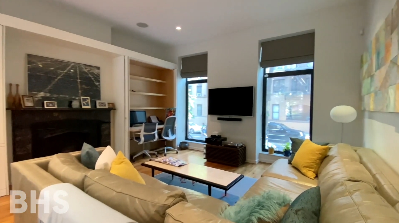 10 Photos vs. 362 State St, Brooklyn, NY Townhouse Interior Design Tour