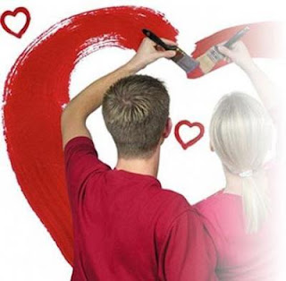 أساليب ونصائح لكي يستمر الحب بين الزوجين  - love paint heart