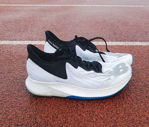 new balance fuelcell racer