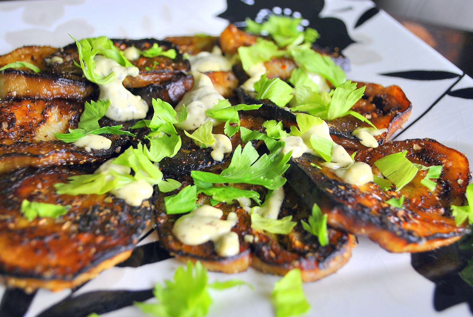 Eggplant with Lemon & Tarragon Aioli (Berinjela com Aioli de Limão