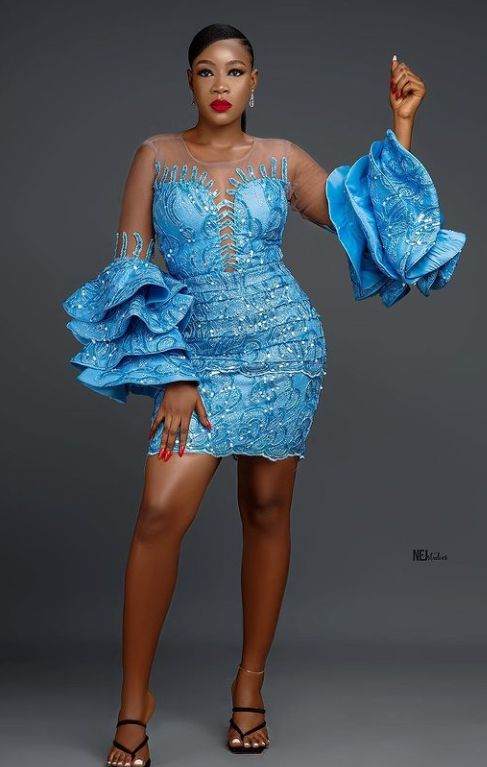 40 Latest Short Lace Gown Styles - For Asoebi and Owambe 2022-2023 ...