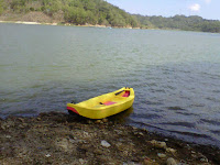 Perahu kayak sit on top berbahan EVA
