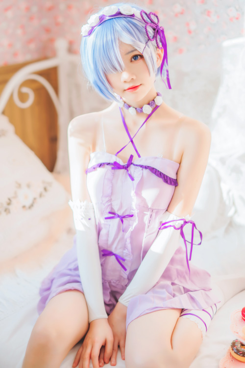 Read more about the article [桜桃喵] Rem レム 蕾姆小睡裙