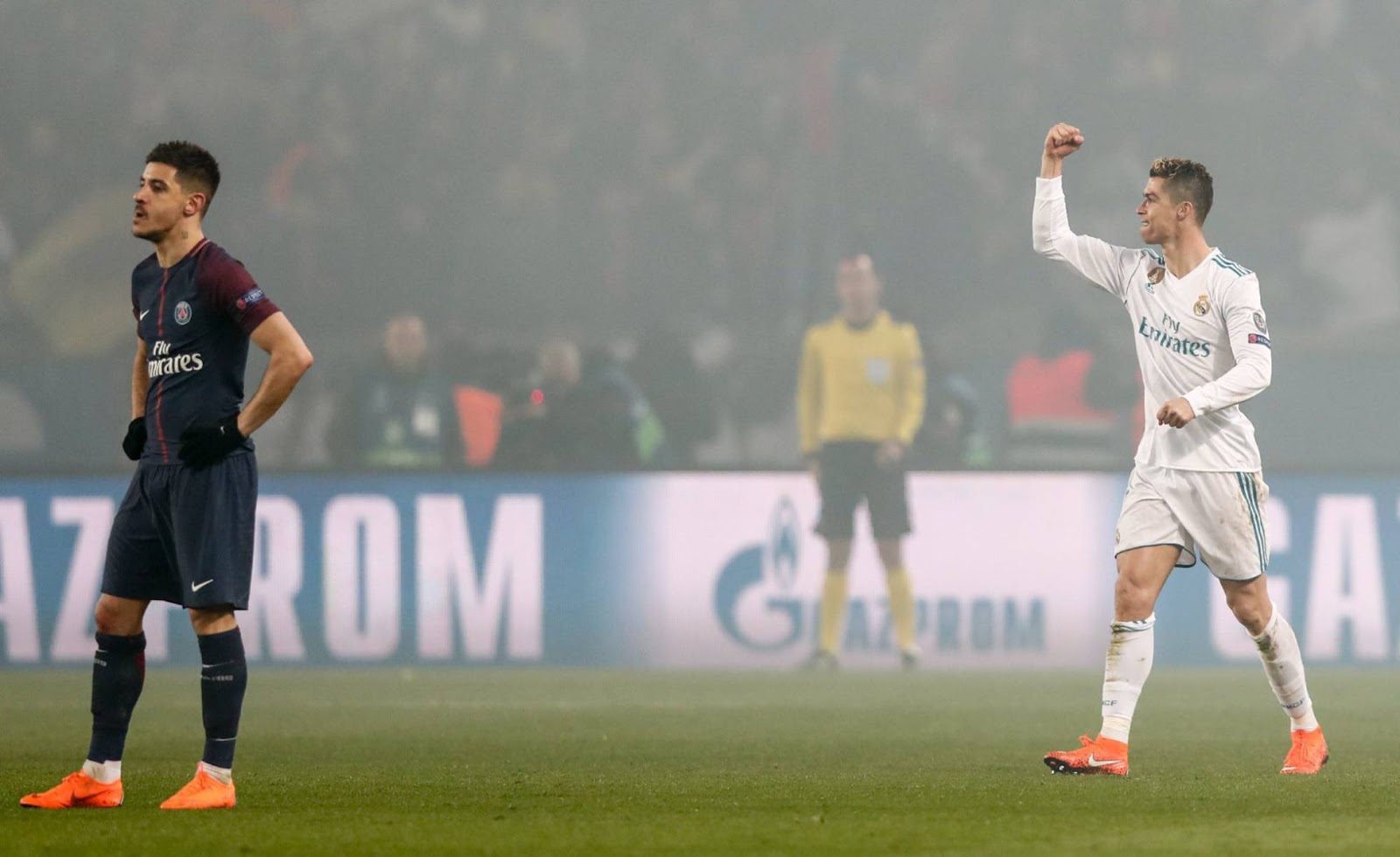 Real Madrid elimina PSG com gols de Cristiano Ronaldo e