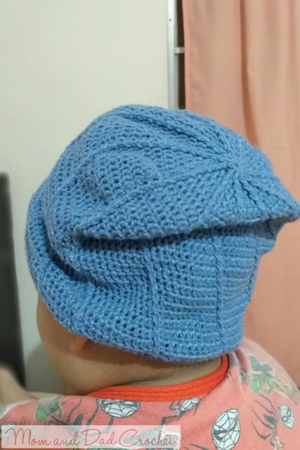 Slouchy Spiral Beanie Hat. free crochet pattern, crochet slouchy hat, crochet slouchy hat pattern, Mom & Dad Crochet, crochet, slouchy spiral crochet hat, 