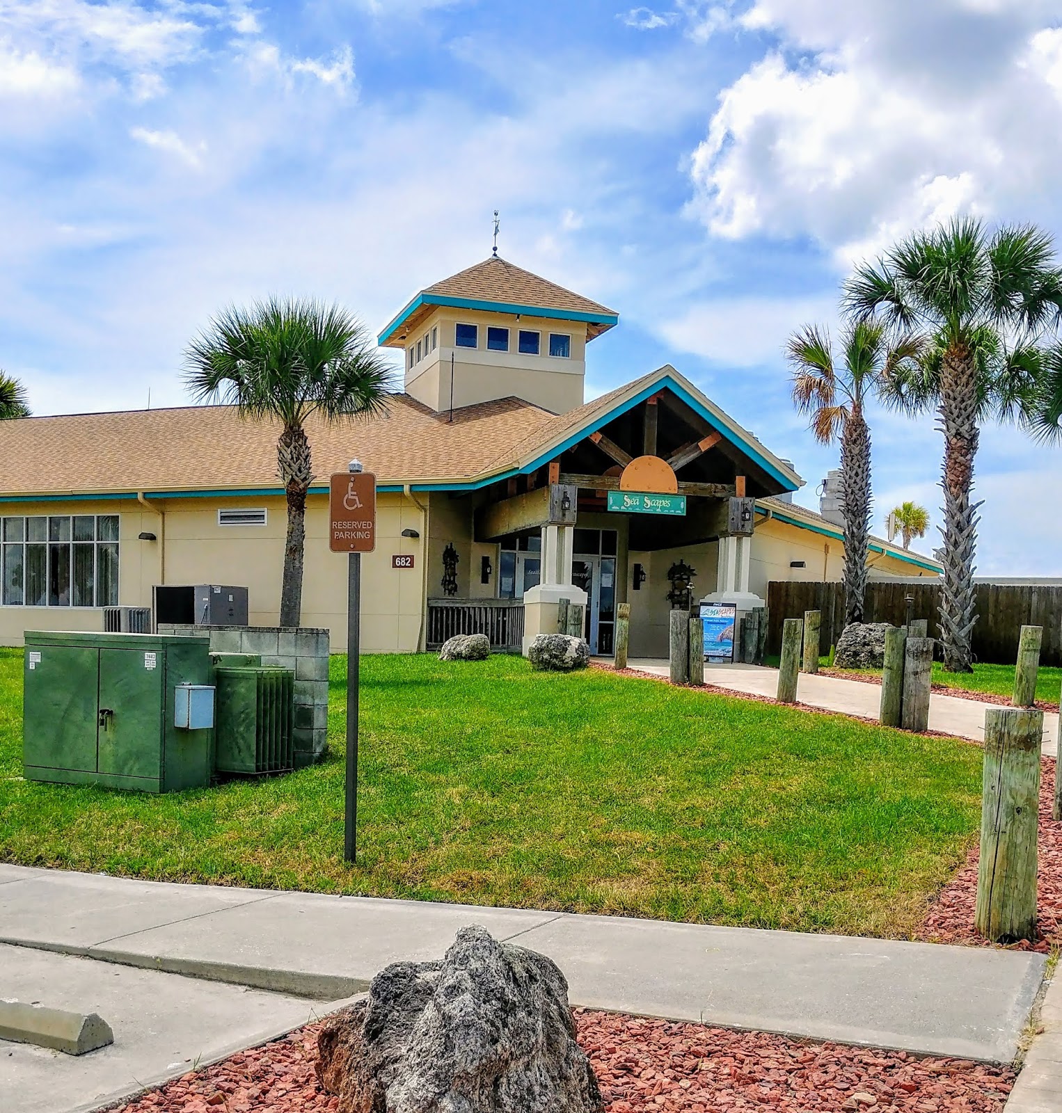 Another Mile Another Destination Blog Seascapes Restaurant, Beach, and