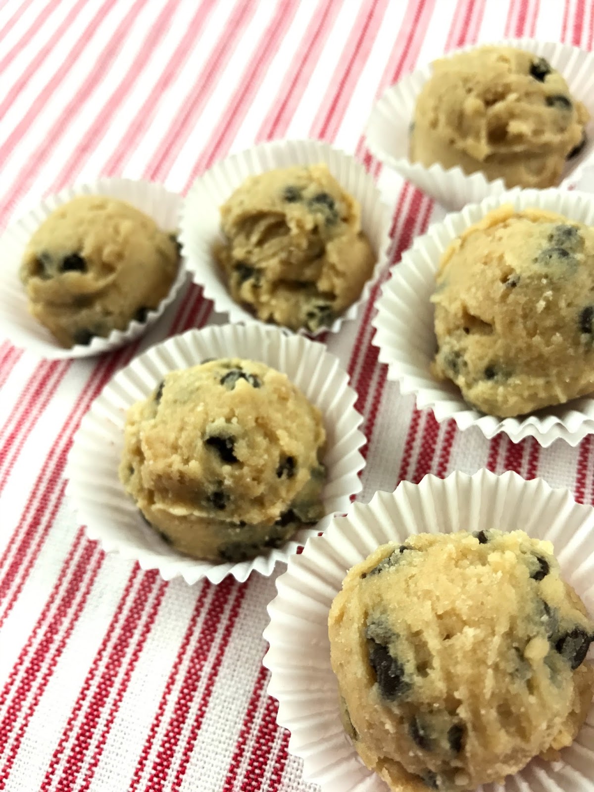 Delicious Raw Cookie Dough Sweet Jenny Belle easy sugar cookie