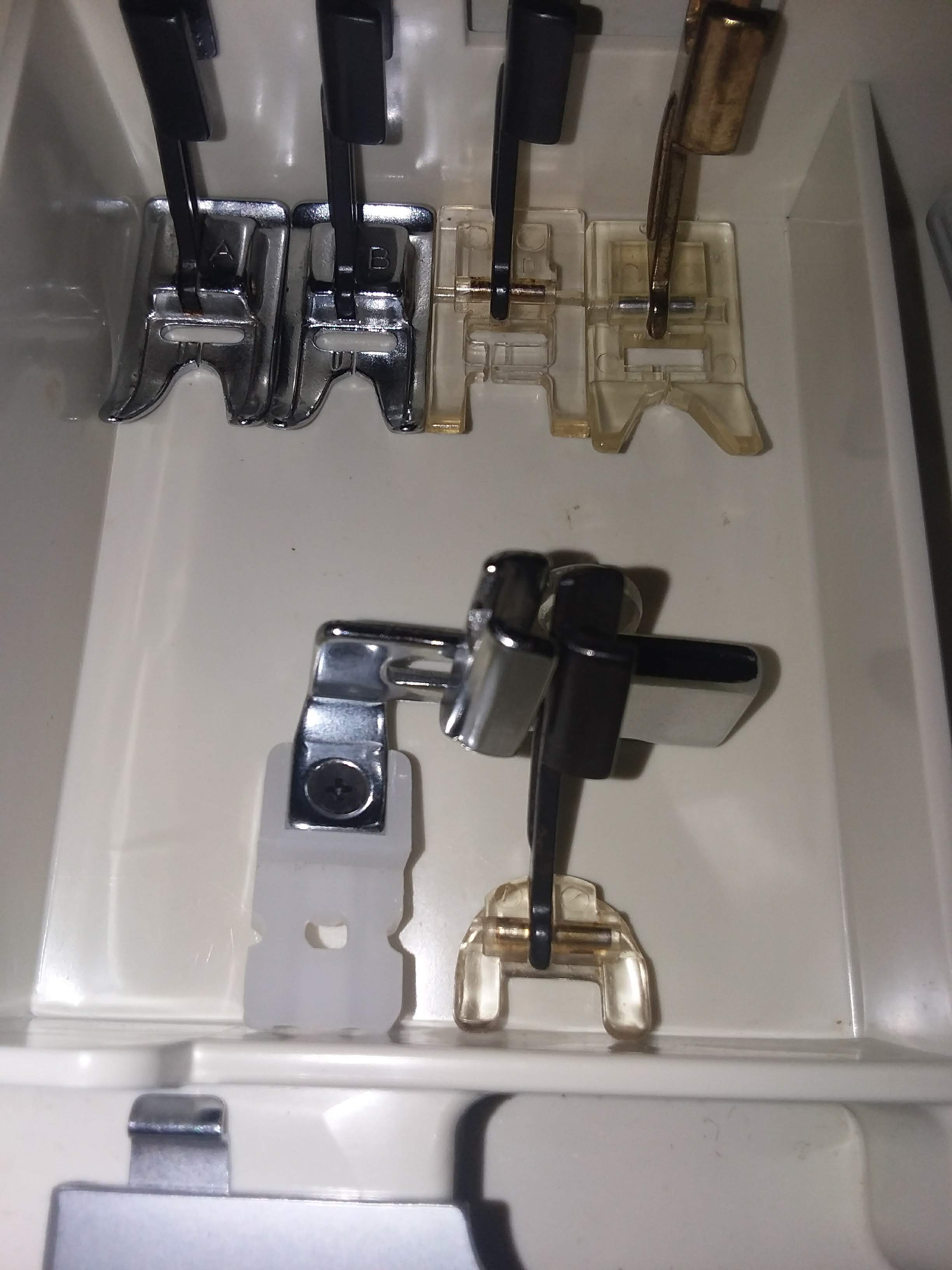 How to Identify Kenmore Left Homing presser feet and Center Homing