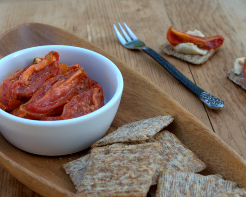 Roasted Roma Tomatoes ♥ KitchenParade.com, how to turn supermarket tomatoes into something special.