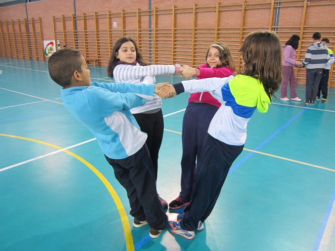Juegos cooperativos de equilibrios y acrobacias. Colección en pdf, para Juegos cooperativos de equilibrios y acrobacias. Colección en pdf, para