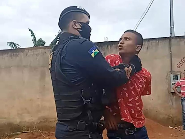 Dupla é presa e adolescente apreendida com colete roubado de vigilante do Samu