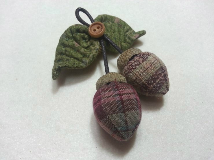 Miniature Patchwork Acorns, Safety pin charm brooch.
