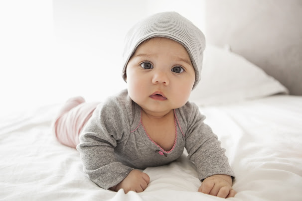 Rüyada bebek görmek ne demek? rüyada yeni doğmuş bebek, kız bebek erkek bebeğin konuşması, ölü bebek, rüyada ağlayan bebek anlamı. Rüyada bebek görmek ne demek? rüyada yeni doğmuş bebek, kız bebek erkek bebeğin konuşması, ölü bebek, rüyada ağlayan bebek anlamı.