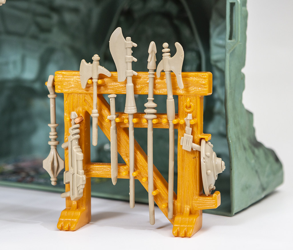 Review Castle Grayskull Fortress of mystery and power (1982) Weird