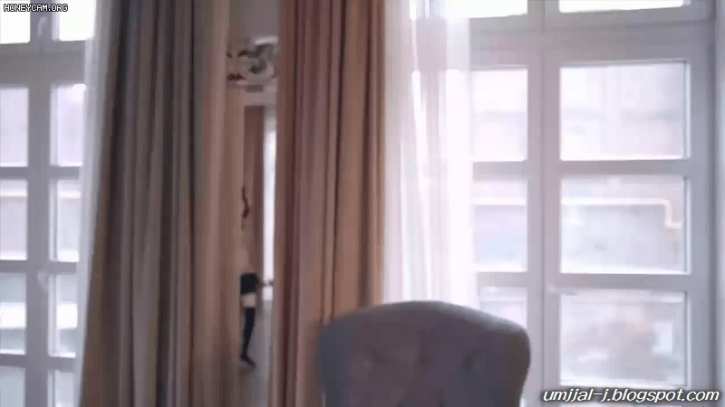 몰래 들어온 고양이 코스프레녀