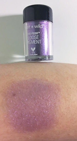wet n wild coloricon Loose Pigment Mythical Dreams swatch wet n wild coloricon Loose Pigment Mythical Dreams swatch