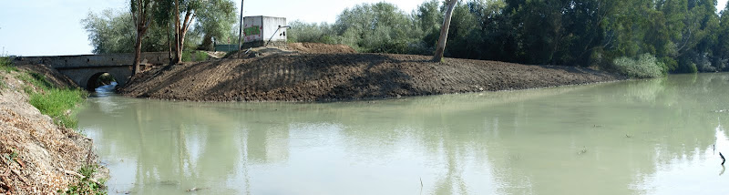 Confluencia del arroyo Buitrago y el río Guadalete (septiembre 2011)