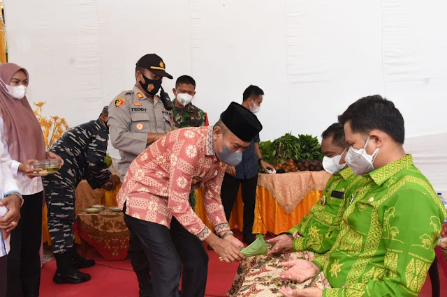 Bupati dan Wabup Sergai Menghadiri Acara Syukuran Pembangunan Jalan di Desa Pantai Cermin Kiri