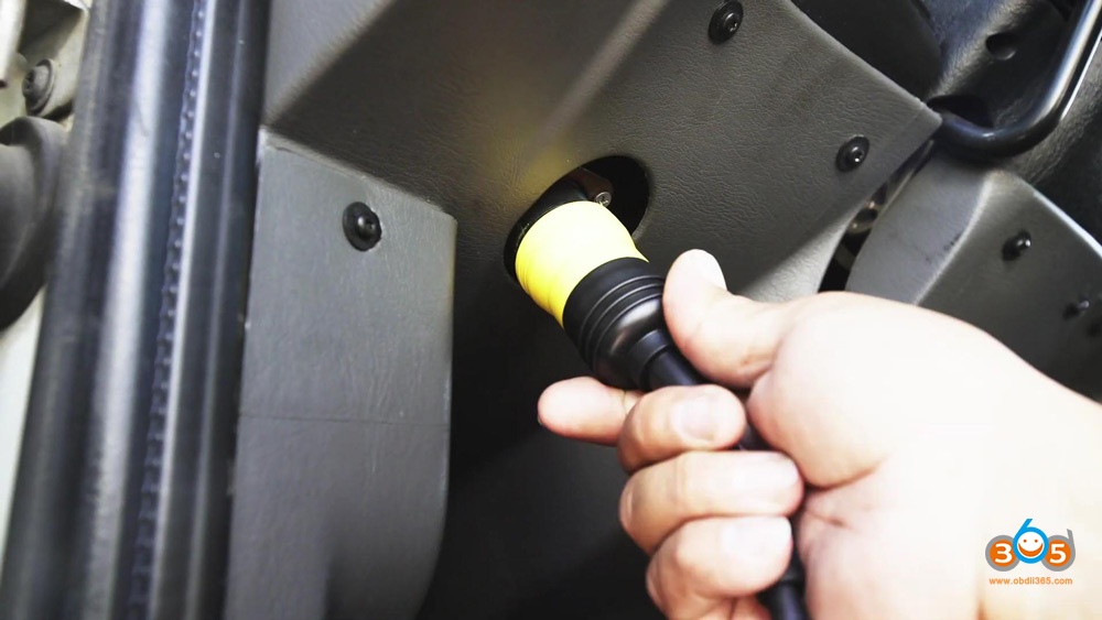 Test Heavy Duty injector cutout by Launch HDIII Module Auto Diagnostic ToolOBDII365