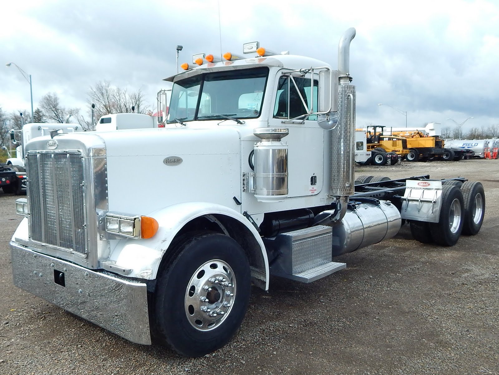 Used Semi Trucks, Used Trailers, Equipment, Heavy Duty Truck Parts