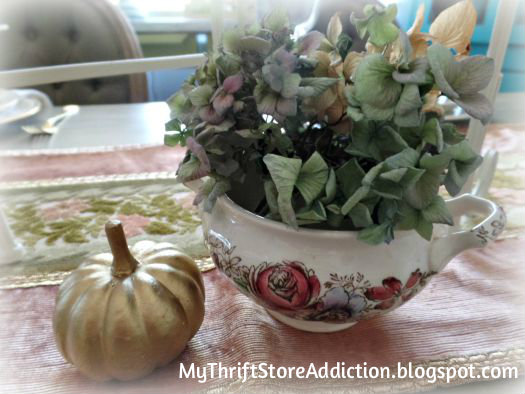 Vintage transferware sugar bowl