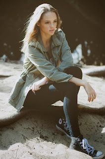 Stars Model Management - Rising Stars: Natalie Shinnick