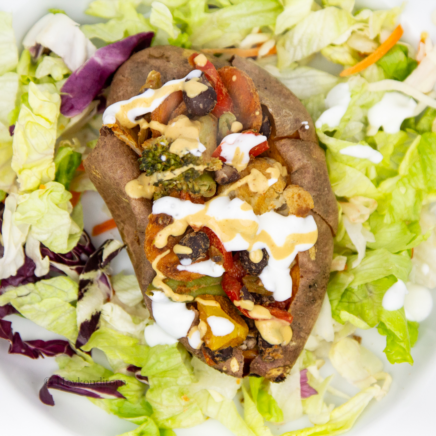 Oven Baked Sweet Potatoes with Vegetable Filling