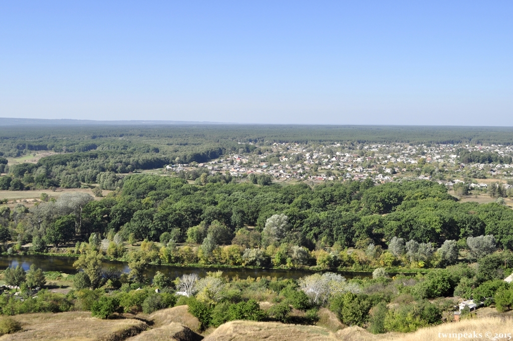 Гора в изюме