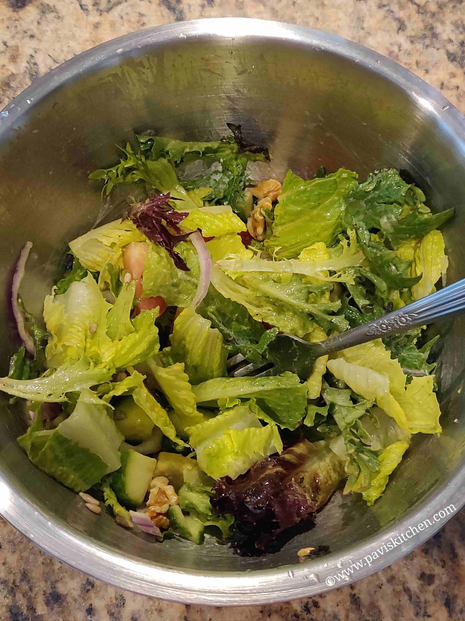 Easy spring salad recipe Spring green salad recipe Baby spring mix