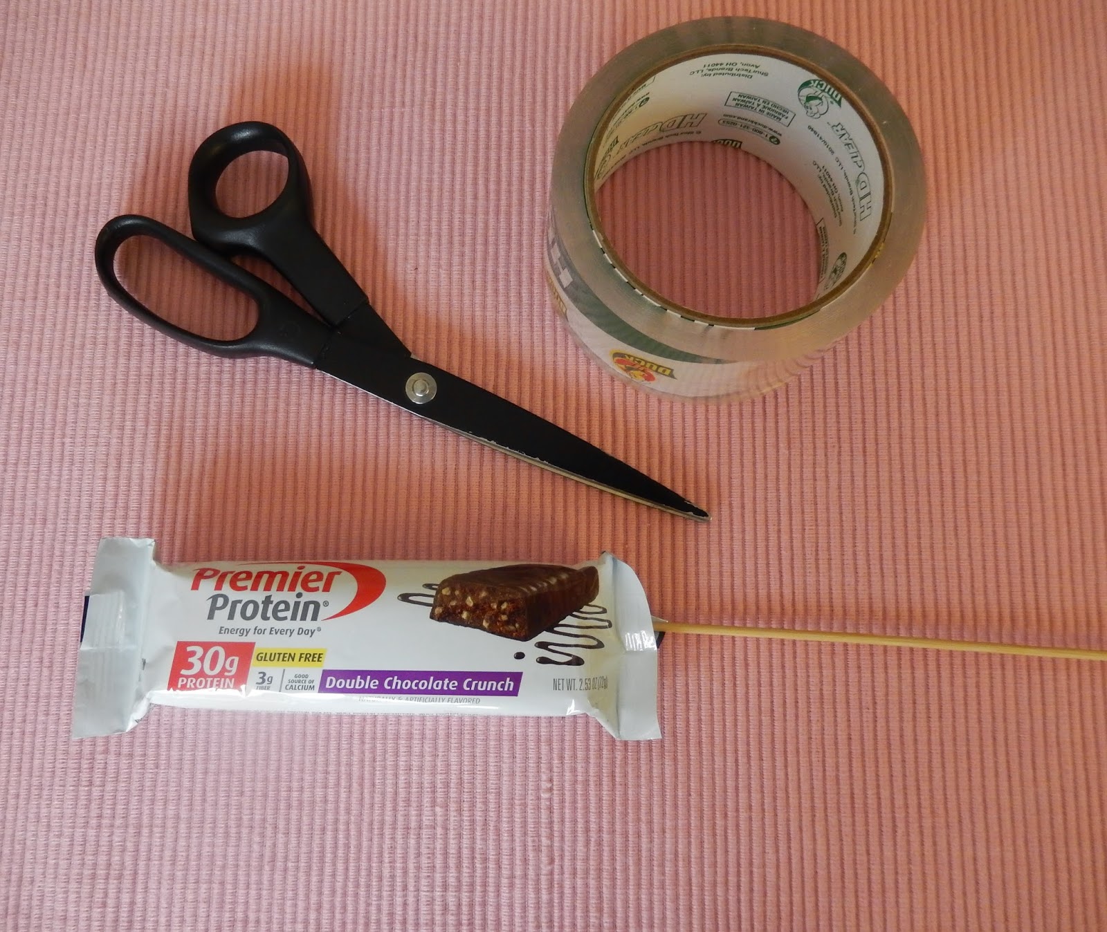 theworldaccordingtoeggface DIY Craft Project Protein Bar Bouquet