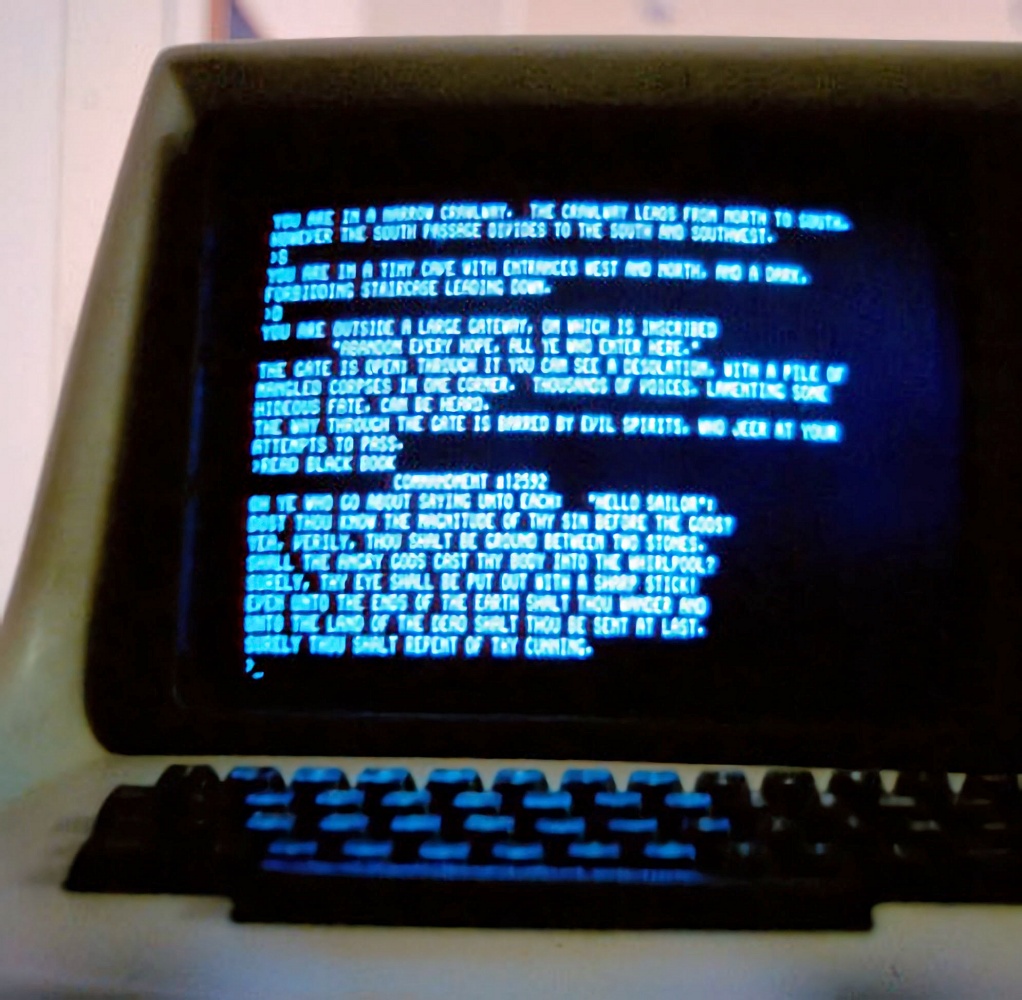 Retromobe retro mobile phones and other gadgets Zork I (1980)