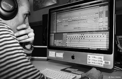 Ben Heine recording a track in Ableton Live - Lion Walk Animation - Music in Progress © 2013 Ben Heine 