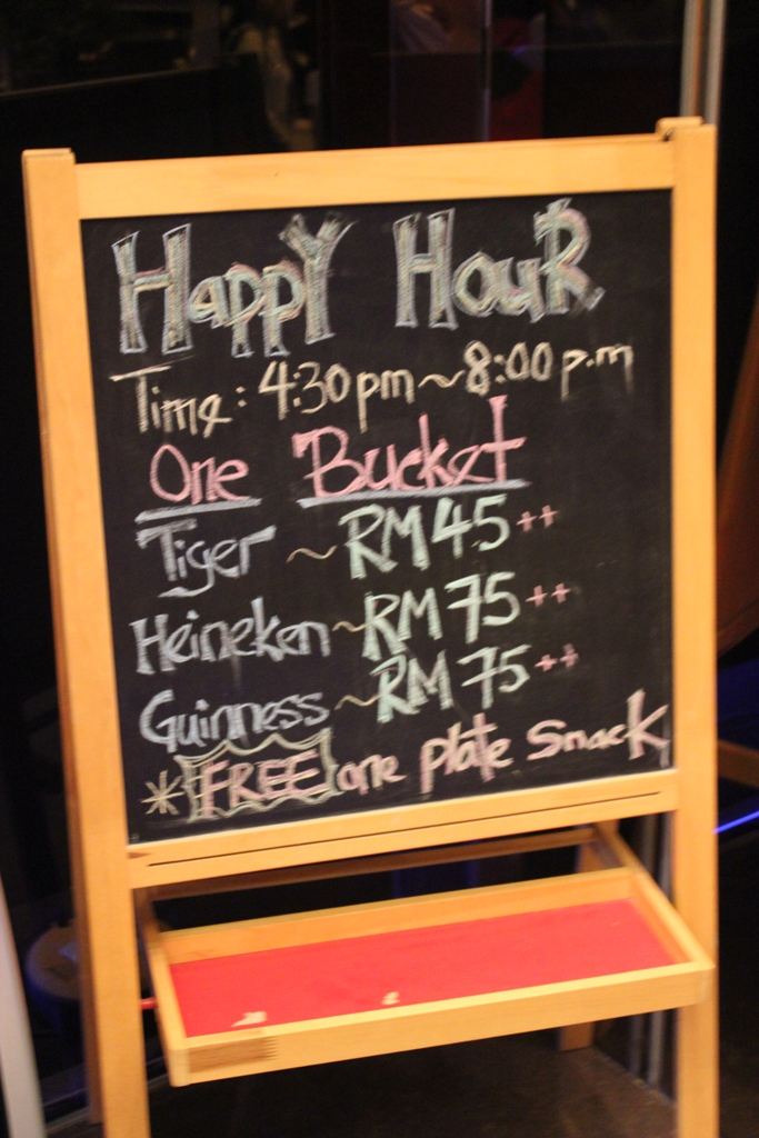 V1 Concept Bar & Restaurant Bandar Puteri, Puchong I Blog My Way