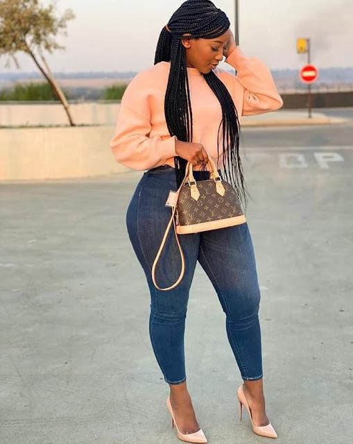Amahle Siphungu One of The Most Beautiful TV Presenters in the Country